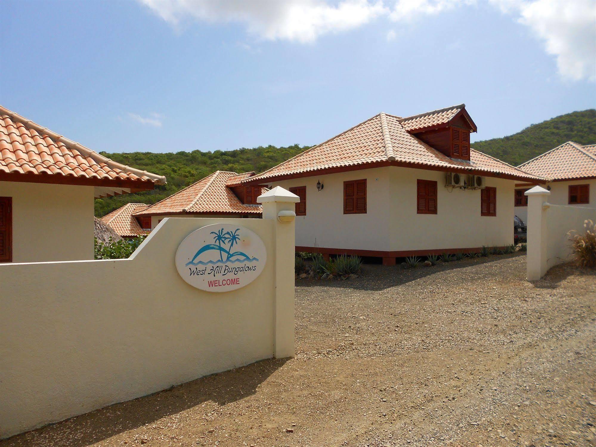 Westhill Bungalows&Diving Westpunt Buitenkant foto